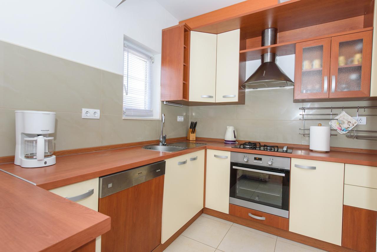 Apartment Drmic Kaštela Exteriör bild