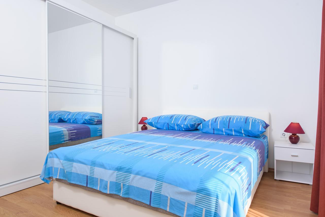 Apartment Drmic Kaštela Exteriör bild